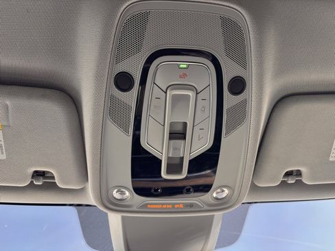 Used 2020 Audi A6 2.0T Premium Plus w/ Premium Plus Package image 23