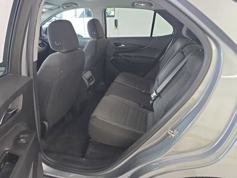 Used 2023 Chevrolet Equinox LT AWD/4WD image 10