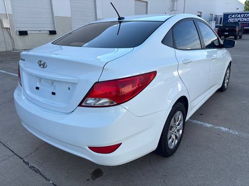 Used 2017 Hyundai Accent SE FWD image 8