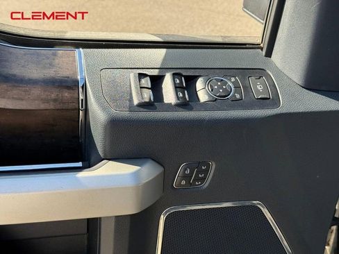 Used 2022 Ford F350 Lariat w/ Lariat Ultimate Package image 18
