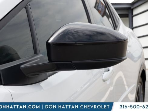 Used 2024 Toyota Prius XLE FWD image 27