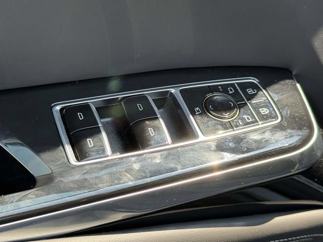 Used 2026 Cadillac Escalade V w/ LPO, ONYX Package AWD/4WD image 12