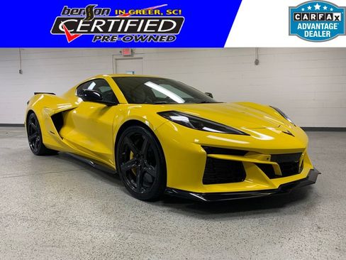 Used 2025 Chevrolet Corvette E-Ray AWD/4WD image 1