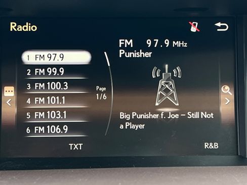 Used 2018 Lexus ES 350 w/ Premier Package image 16