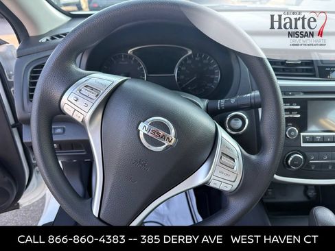 Used 2016 Nissan Altima 2.5 S w/ Power Driver Seat Package FWD image 13