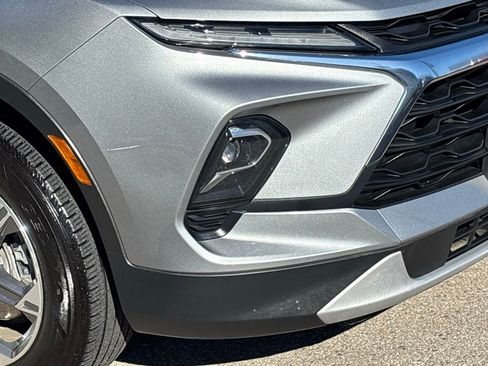 Used 2023 Chevrolet Blazer LT image 7