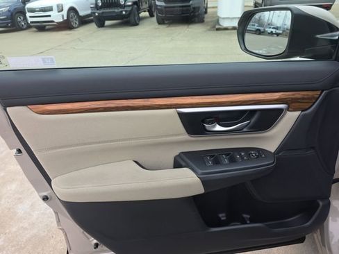 Used 2018 Honda CR-V EX image 10