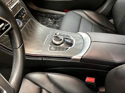 Used 2021 Mercedes-Benz C 300 Sedan w/ Premium Package image 14