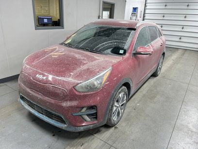 Used 2022 Kia Niro EX w/ Cold Weather Package