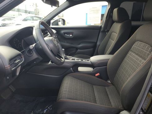 Certified 2024 Honda HR-V Sport image 18