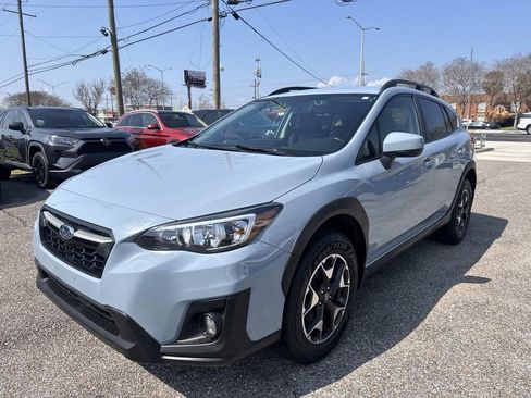 Used 2019 Subaru Crosstrek 2.0i Premium w/ Eyesight System image 3