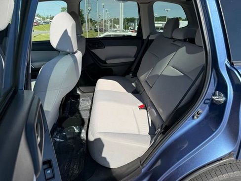 Used 2015 Subaru Forester 2.5i Premium w/ Popular Package #2 AWD/4WD image 12