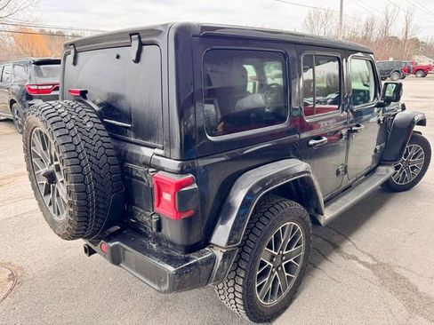 Used 2024 Jeep Wrangler High Altitude image 5