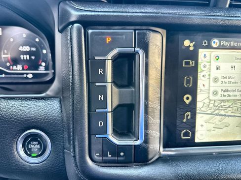 Used 2023 GMC Yukon Denali w/ Denali Reserve Package AWD/4WD image 8