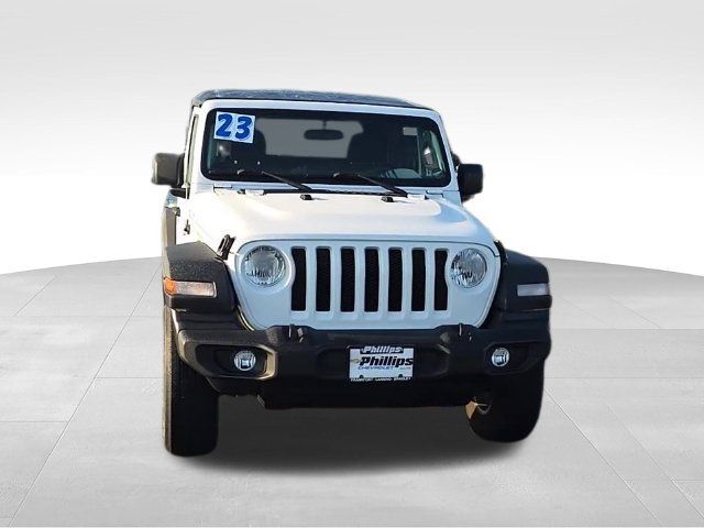 Used 2023 Jeep Wrangler Sport AWD/4WD image 8