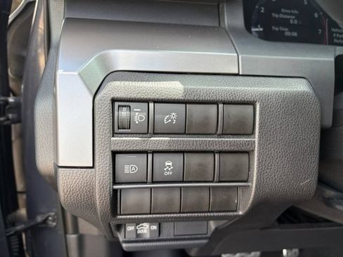 Used 2024 Toyota Tacoma TRD Sport RWD image 5