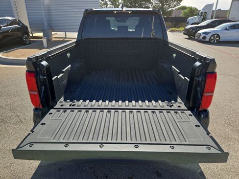 Used 2024 Toyota Tacoma TRD Off-Road AWD/4WD image 12