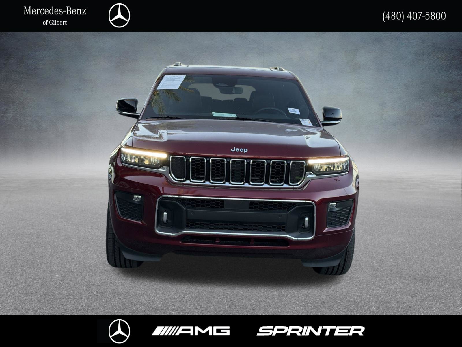 Used 2021 Jeep Grand Cherokee L Overland w/ Luxury Tech Group IV AWD/4WD image 2