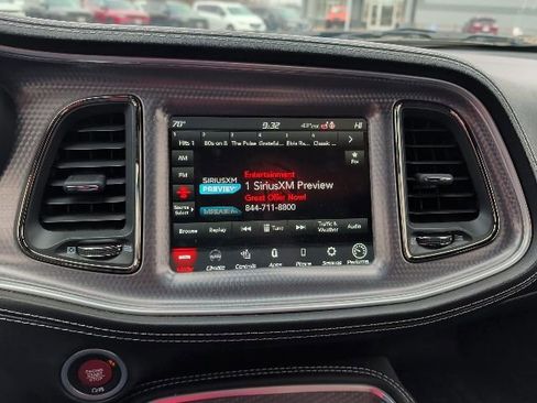 Used 2022 Dodge Challenger SRT Hellcat image 13