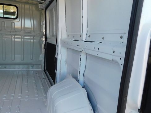 Used 2024 RAM ProMaster 3500 w/ Convenience Group image 33