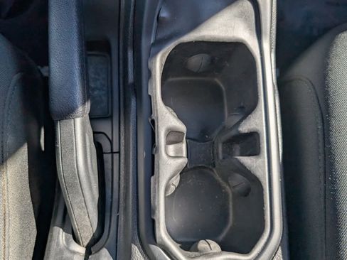 Used 2019 Jeep Wrangler Unlimited Sahara image 20