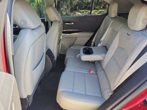 Used 2019 Cadillac XT4 Premium Luxury w/ Driver Awareness Package image 16