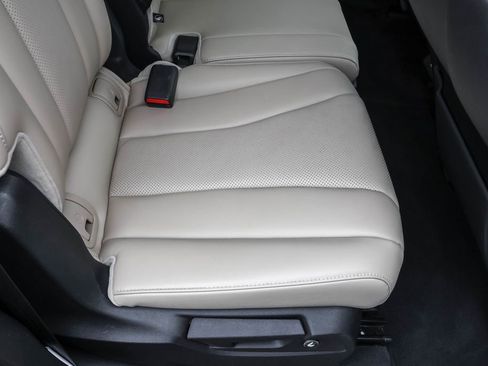 Used 2022 Acura MDX SH-AWD w/ Technology Package image 38
