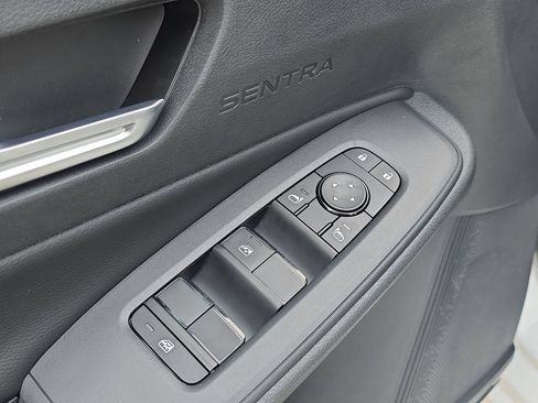 New 2026 Nissan Sentra SV FWD image 21