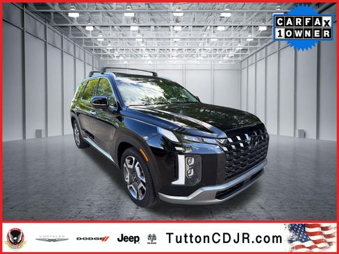 Used 2023 Hyundai Palisade Limited FWD image 1