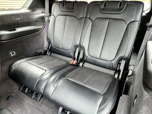 Used 2022 Jeep Grand Cherokee L Overland w/ Luxury Tech Group IV image 13