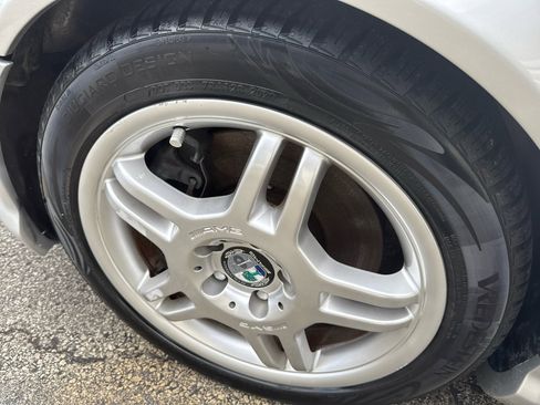 Used 2004 Mercedes-Benz SLK 32 AMG w/ Lighting Pkg image 39