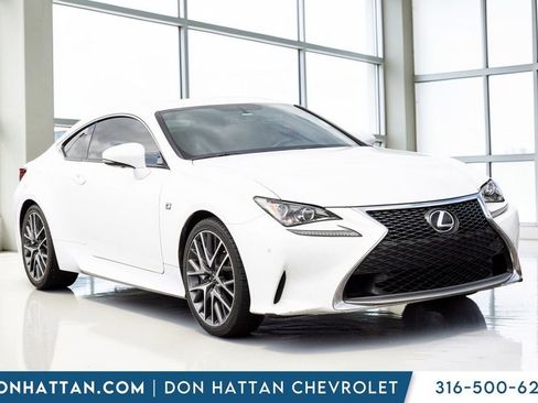 Used 2016 Lexus RC 200t RWD image 22