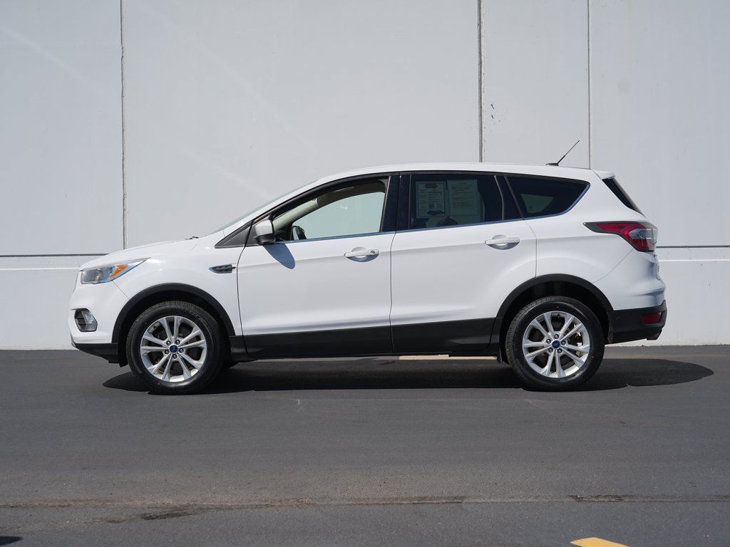 Used 2017 Ford Escape SE AWD/4WD image 6