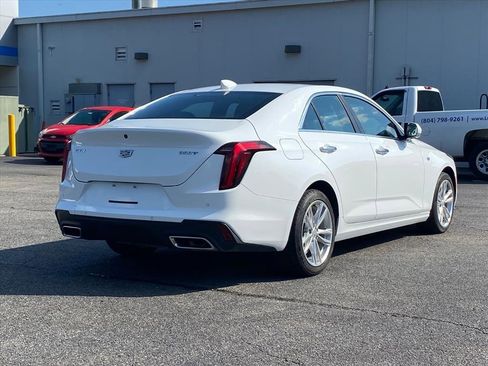 Used 2024 Cadillac CT4 Luxury image 3