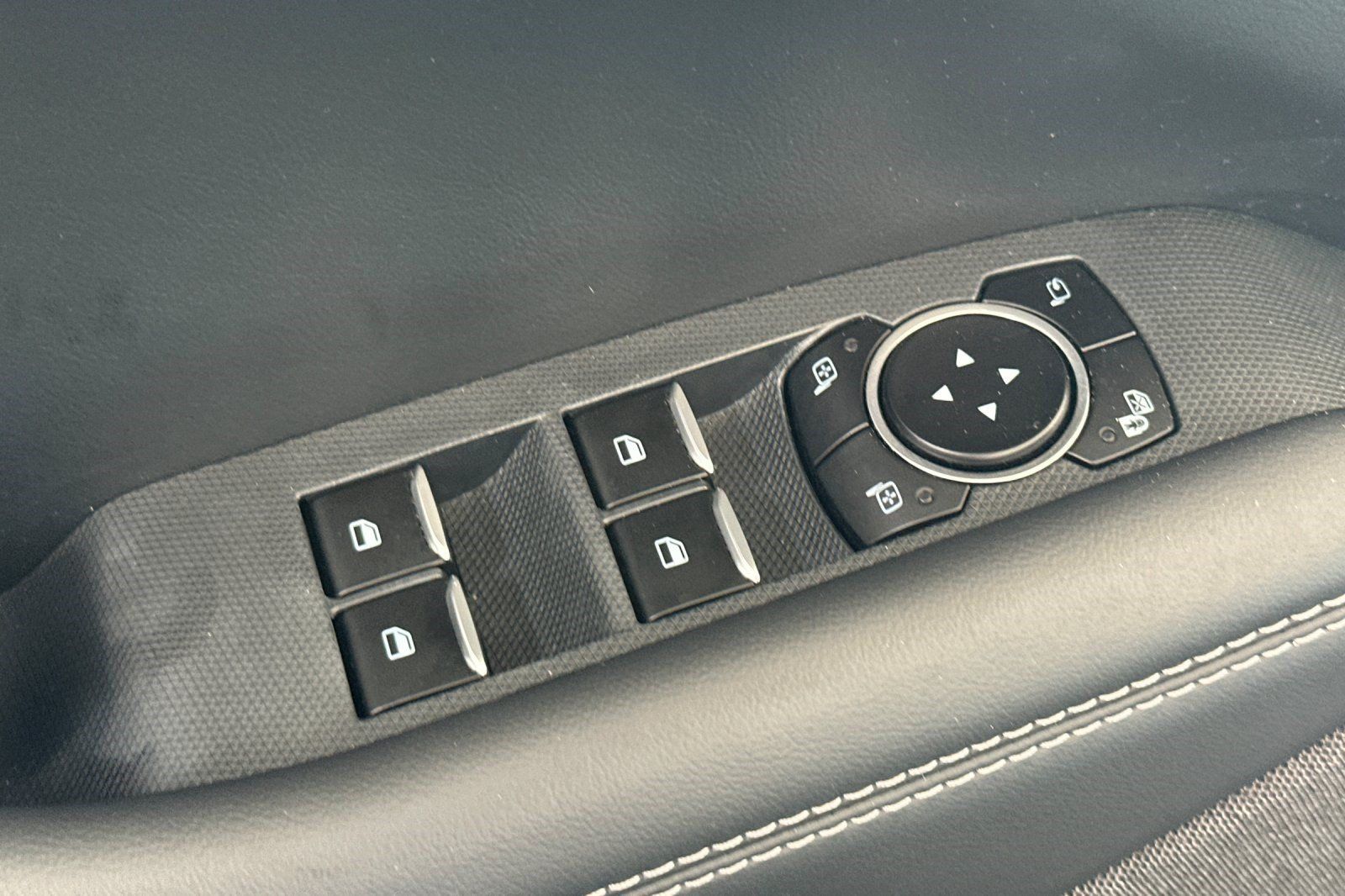 Used 2023 Ford Mustang Mach-E Premium RWD image 13