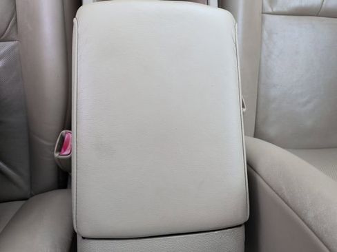 Used 2006 Cadillac STS w/ Preferred Equipment Group AWD/4WD image 32