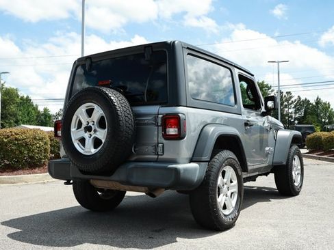 Used 2019 Jeep Wrangler Sport AWD/4WD image 6