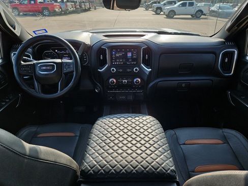 Used 2022 GMC Sierra 1500 AT4 w/ AT4 Premium Package AWD/4WD image 19