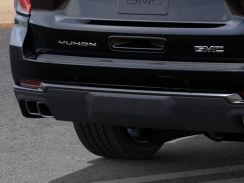 New 2026 GMC Yukon XL Denali Ultimate w/ LPO, Floor Liner Package AWD/4WD image 14