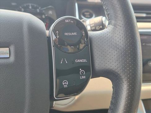Used 2018 Land Rover Range Rover Sport HSE AWD/4WD image 14