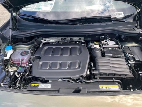 New 2026 Volkswagen Tiguan SE R-Line AWD/4WD image 16