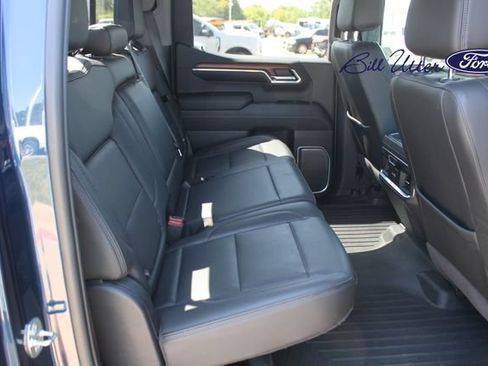 Used 2022 GMC Sierra 1500 Denali w/ Denali Reserve Package AWD/4WD image 14