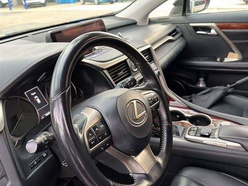 Used 2019 Lexus RX 350L AWD image 38