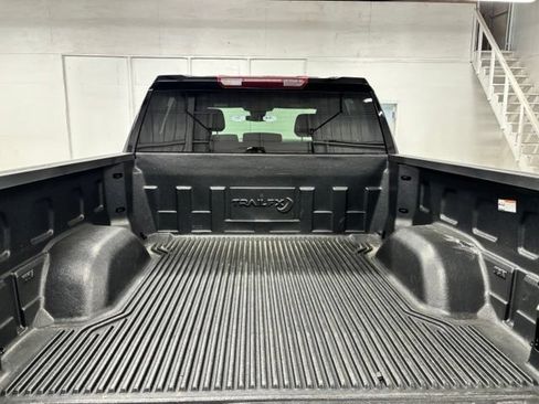 Used 2026 Chevrolet Silverado 1500 LT RWD image 23