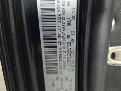Used 2017 RAM 1500 Big Horn AWD/4WD image 11