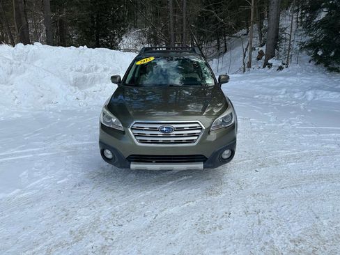 Used 2015 Subaru Outback 2.5i Limited image 2