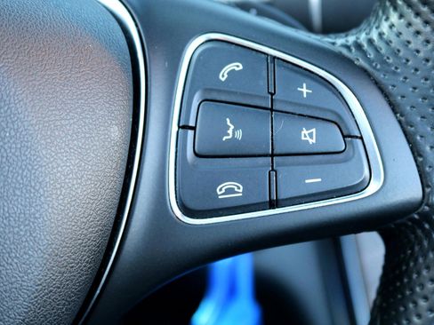 Used 2017 Mercedes-Benz C 300 Cabriolet image 26