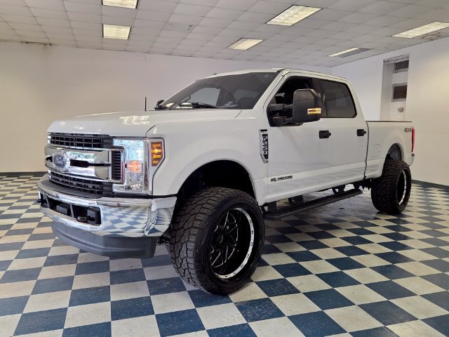 Used 2019 Ford F250 XLT AWD/4WD image 3