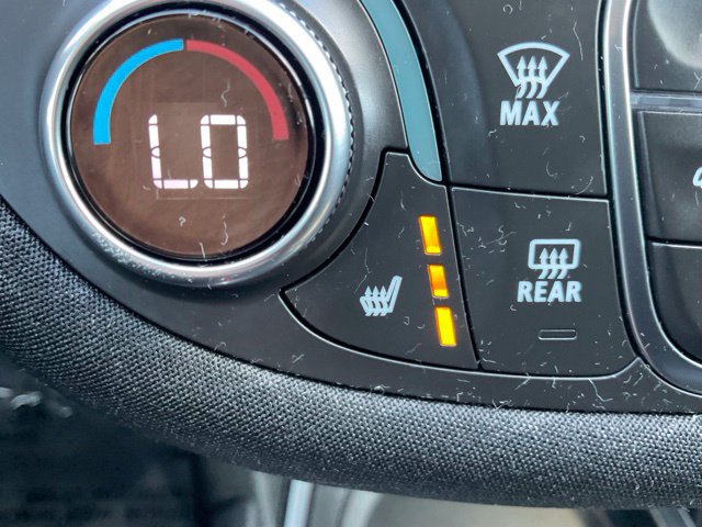 Used 2025 Chevrolet Malibu LT FWD image 18
