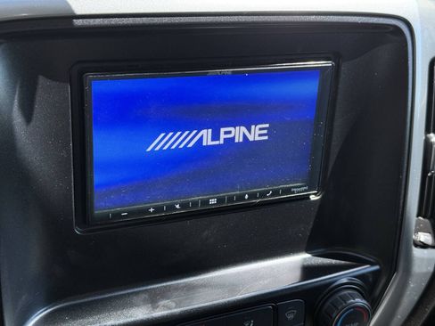 Used 2016 Chevrolet Silverado 2500 LT AWD/4WD image 23